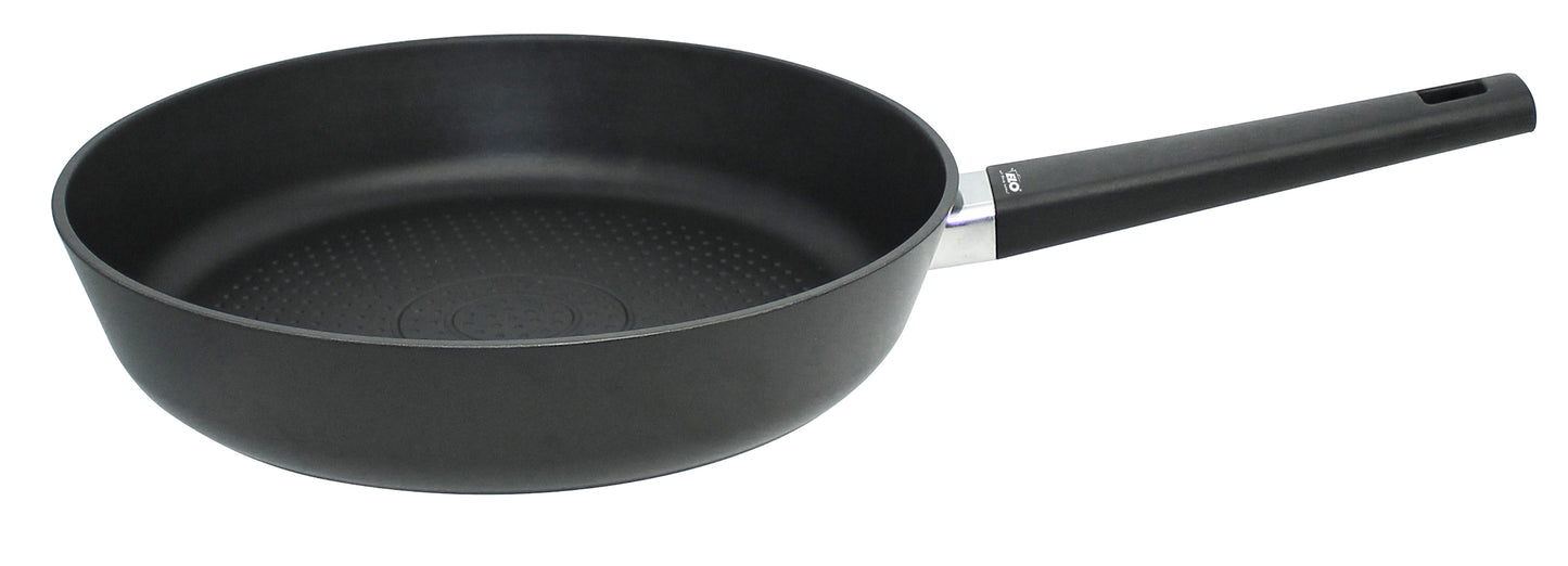 Stekepanne i helstøpt aluminium med "Non Stick" Belegg 16/20/24/28 og 32 cm